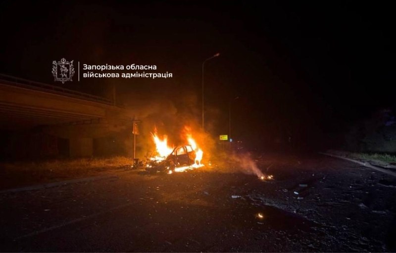גשר פגוע מעל הדנייפר בזפוריז'יה לאחר התקיפה
