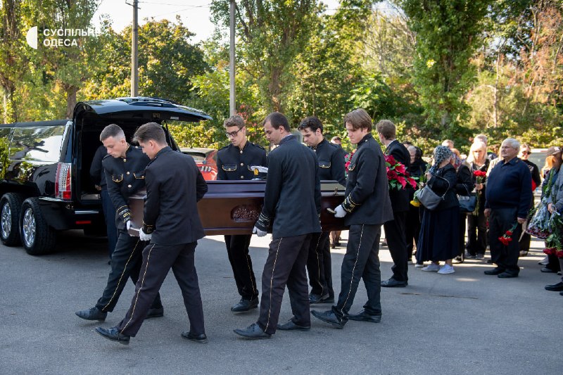 Cérémonie d'adieu au capitaine à Odessa