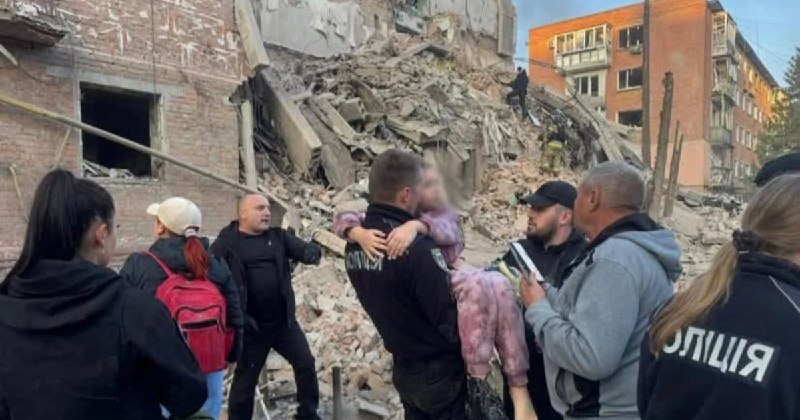 Následky nočního raketového útoku na Ukrajinu