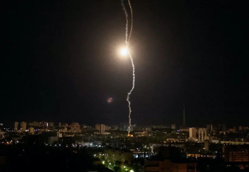 Následky nočního raketového útoku na Ukrajinu