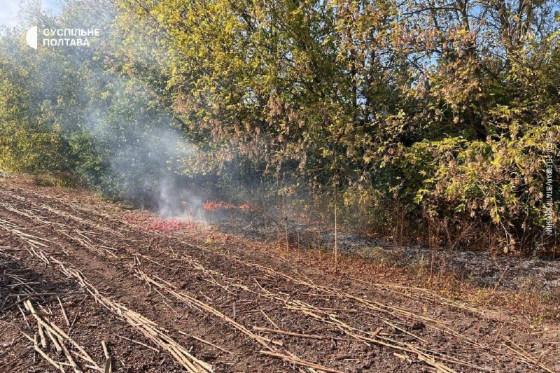 Пошкоджений приватний будинок після падіння безпілотника у Полтавському районі