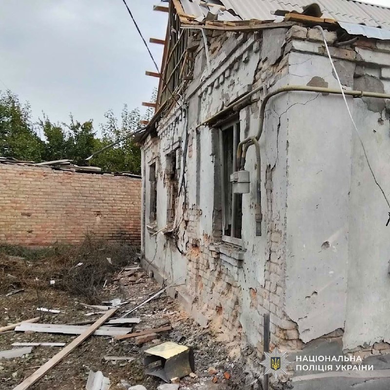 Повредена сграда в украински град след обстрел