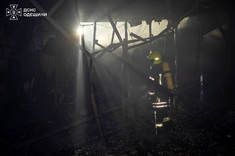 Conséquences de l'attaque nocturne sur Odessa : infrastructures endommagées, services municipaux au travail